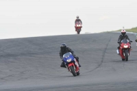 Motorcycle-action-photographs;donington;donington-park-leicestershire;donington-photographs;event-digital-images;eventdigitalimages;no-limits-trackday;peter-wileman-photography;trackday;trackday-digital-images;trackday-photos