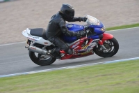 Motorcycle-action-photographs;donington;donington-park-leicestershire;donington-photographs;event-digital-images;eventdigitalimages;no-limits-trackday;peter-wileman-photography;trackday;trackday-digital-images;trackday-photos