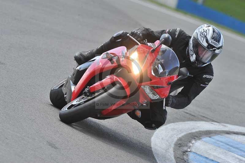 Motorcycle action photographs;donington;donington park leicestershire;donington photographs;event digital images;eventdigitalimages;no limits trackday;peter wileman photography;trackday;trackday digital images;trackday photos