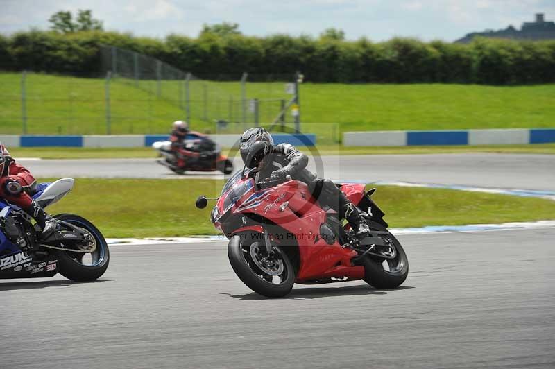 Motorcycle action photographs;donington;donington park leicestershire;donington photographs;event digital images;eventdigitalimages;no limits trackday;peter wileman photography;trackday;trackday digital images;trackday photos