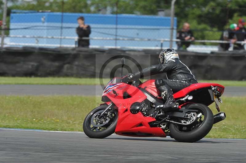 Motorcycle action photographs;donington;donington park leicestershire;donington photographs;event digital images;eventdigitalimages;no limits trackday;peter wileman photography;trackday;trackday digital images;trackday photos