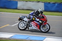 Motorcycle-action-photographs;donington;donington-park-leicestershire;donington-photographs;event-digital-images;eventdigitalimages;no-limits-trackday;peter-wileman-photography;trackday;trackday-digital-images;trackday-photos