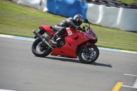 Motorcycle-action-photographs;donington;donington-park-leicestershire;donington-photographs;event-digital-images;eventdigitalimages;no-limits-trackday;peter-wileman-photography;trackday;trackday-digital-images;trackday-photos