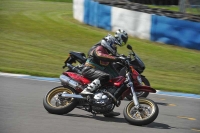 Motorcycle-action-photographs;donington;donington-park-leicestershire;donington-photographs;event-digital-images;eventdigitalimages;no-limits-trackday;peter-wileman-photography;trackday;trackday-digital-images;trackday-photos
