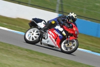 Motorcycle-action-photographs;donington;donington-park-leicestershire;donington-photographs;event-digital-images;eventdigitalimages;no-limits-trackday;peter-wileman-photography;trackday;trackday-digital-images;trackday-photos