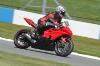 Motorcycle-action-photographs;donington;donington-park-leicestershire;donington-photographs;event-digital-images;eventdigitalimages;no-limits-trackday;peter-wileman-photography;trackday;trackday-digital-images;trackday-photos