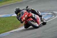 Motorcycle-action-photographs;donington;donington-park-leicestershire;donington-photographs;event-digital-images;eventdigitalimages;no-limits-trackday;peter-wileman-photography;trackday;trackday-digital-images;trackday-photos
