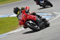 Motorcycle-action-photographs;donington;donington-park-leicestershire;donington-photographs;event-digital-images;eventdigitalimages;no-limits-trackday;peter-wileman-photography;trackday;trackday-digital-images;trackday-photos