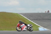 Motorcycle-action-photographs;donington;donington-park-leicestershire;donington-photographs;event-digital-images;eventdigitalimages;no-limits-trackday;peter-wileman-photography;trackday;trackday-digital-images;trackday-photos