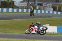 Motorcycle-action-photographs;donington;donington-park-leicestershire;donington-photographs;event-digital-images;eventdigitalimages;no-limits-trackday;peter-wileman-photography;trackday;trackday-digital-images;trackday-photos