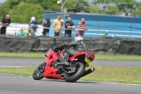 Motorcycle-action-photographs;donington;donington-park-leicestershire;donington-photographs;event-digital-images;eventdigitalimages;no-limits-trackday;peter-wileman-photography;trackday;trackday-digital-images;trackday-photos