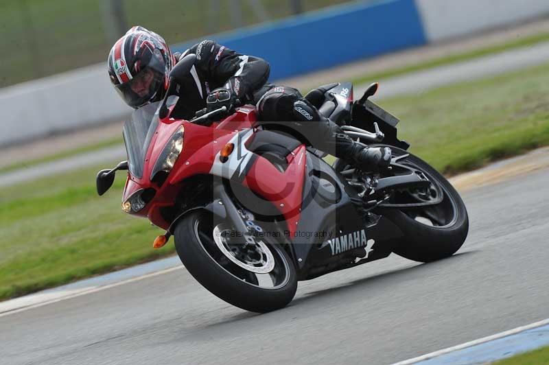 Motorcycle action photographs;donington;donington park leicestershire;donington photographs;event digital images;eventdigitalimages;no limits trackday;peter wileman photography;trackday;trackday digital images;trackday photos