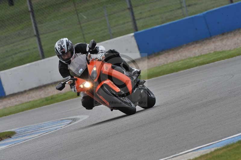 Motorcycle action photographs;donington;donington park leicestershire;donington photographs;event digital images;eventdigitalimages;no limits trackday;peter wileman photography;trackday;trackday digital images;trackday photos