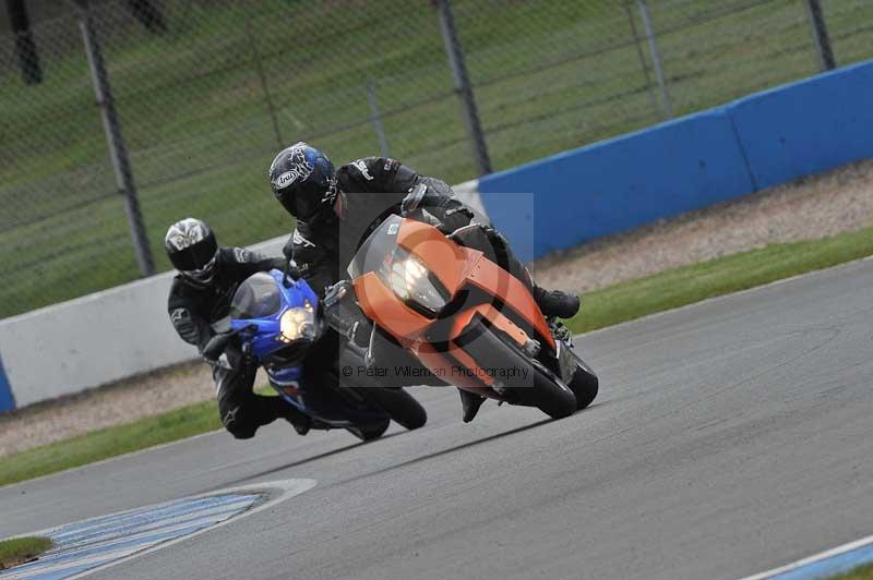 Motorcycle action photographs;donington;donington park leicestershire;donington photographs;event digital images;eventdigitalimages;no limits trackday;peter wileman photography;trackday;trackday digital images;trackday photos