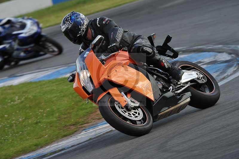 Motorcycle action photographs;donington;donington park leicestershire;donington photographs;event digital images;eventdigitalimages;no limits trackday;peter wileman photography;trackday;trackday digital images;trackday photos