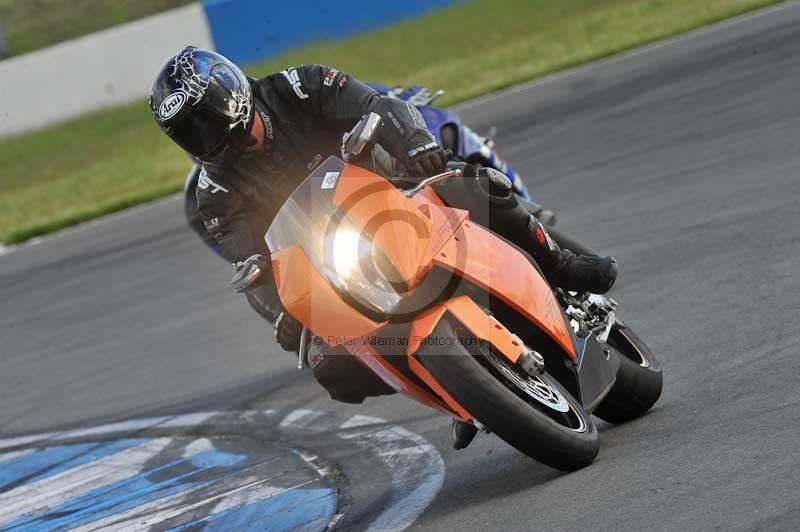 Motorcycle action photographs;donington;donington park leicestershire;donington photographs;event digital images;eventdigitalimages;no limits trackday;peter wileman photography;trackday;trackday digital images;trackday photos