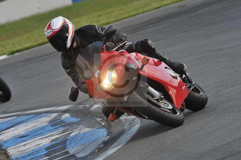 Motorcycle action photographs;donington;donington park leicestershire;donington photographs;event digital images;eventdigitalimages;no limits trackday;peter wileman photography;trackday;trackday digital images;trackday photos