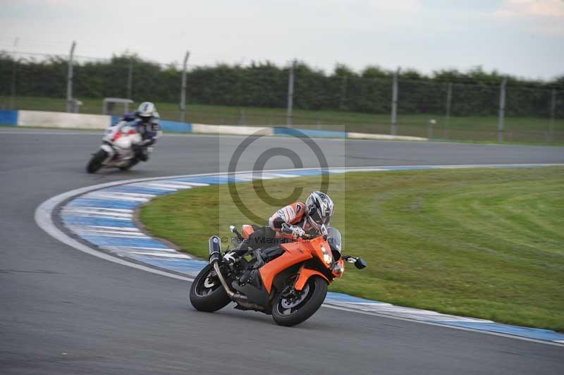 Motorcycle action photographs;donington;donington park leicestershire;donington photographs;event digital images;eventdigitalimages;no limits trackday;peter wileman photography;trackday;trackday digital images;trackday photos