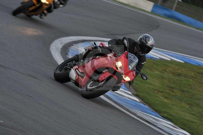 Motorcycle action photographs;donington;donington park leicestershire;donington photographs;event digital images;eventdigitalimages;no limits trackday;peter wileman photography;trackday;trackday digital images;trackday photos