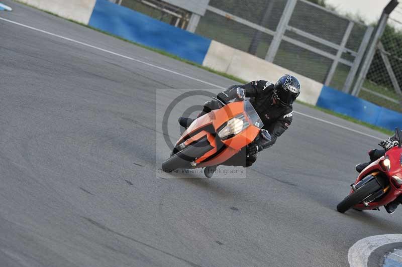 Motorcycle action photographs;donington;donington park leicestershire;donington photographs;event digital images;eventdigitalimages;no limits trackday;peter wileman photography;trackday;trackday digital images;trackday photos