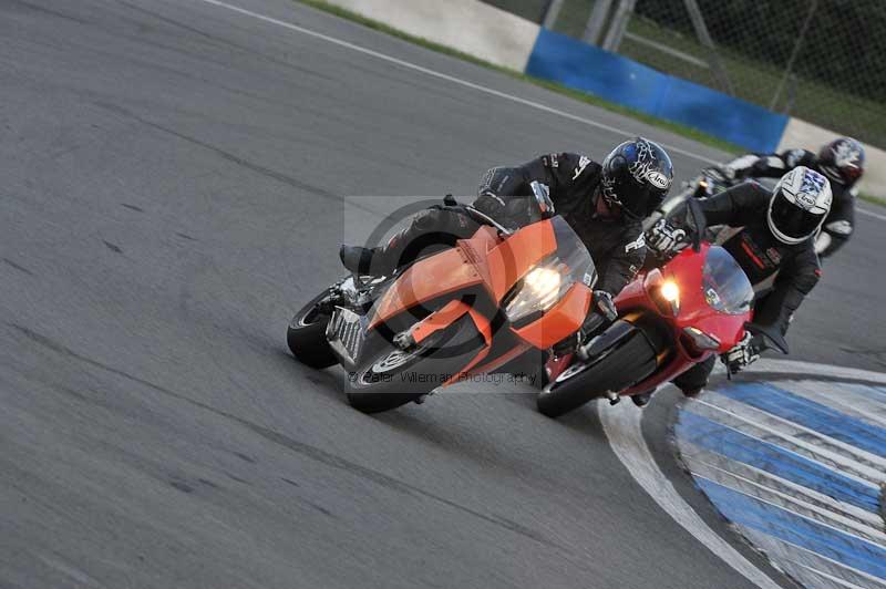 Motorcycle action photographs;donington;donington park leicestershire;donington photographs;event digital images;eventdigitalimages;no limits trackday;peter wileman photography;trackday;trackday digital images;trackday photos