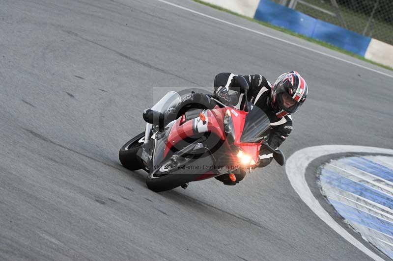 Motorcycle action photographs;donington;donington park leicestershire;donington photographs;event digital images;eventdigitalimages;no limits trackday;peter wileman photography;trackday;trackday digital images;trackday photos