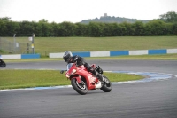 Motorcycle-action-photographs;donington;donington-park-leicestershire;donington-photographs;event-digital-images;eventdigitalimages;no-limits-trackday;peter-wileman-photography;trackday;trackday-digital-images;trackday-photos