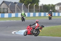 Motorcycle-action-photographs;donington;donington-park-leicestershire;donington-photographs;event-digital-images;eventdigitalimages;no-limits-trackday;peter-wileman-photography;trackday;trackday-digital-images;trackday-photos