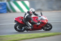 Motorcycle-action-photographs;donington;donington-park-leicestershire;donington-photographs;event-digital-images;eventdigitalimages;no-limits-trackday;peter-wileman-photography;trackday;trackday-digital-images;trackday-photos