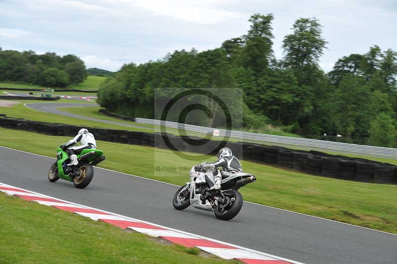 enduro digital images;event digital images;eventdigitalimages;no limits trackdays;oulton no limits trackday;oulton park cheshire;oulton trackday photographs;peter wileman photography;racing digital images;trackday digital images;trackday photos