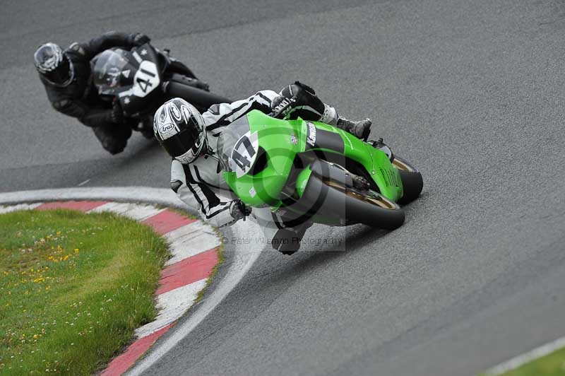 enduro digital images;event digital images;eventdigitalimages;no limits trackdays;oulton no limits trackday;oulton park cheshire;oulton trackday photographs;peter wileman photography;racing digital images;trackday digital images;trackday photos