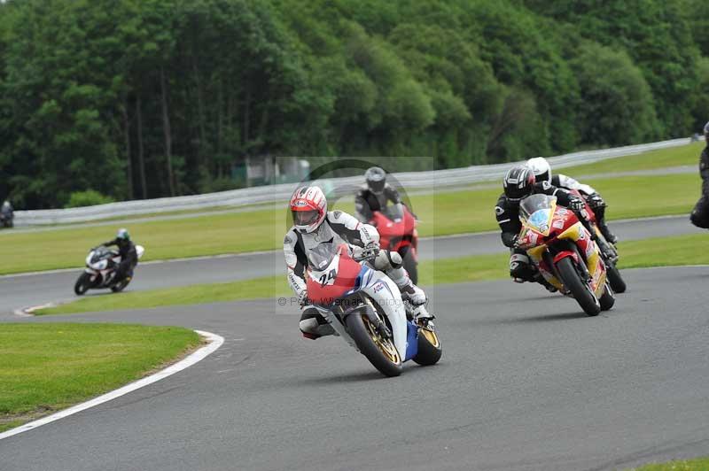 enduro digital images;event digital images;eventdigitalimages;no limits trackdays;oulton no limits trackday;oulton park cheshire;oulton trackday photographs;peter wileman photography;racing digital images;trackday digital images;trackday photos