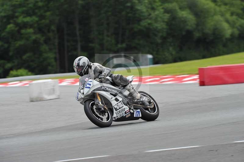 enduro digital images;event digital images;eventdigitalimages;no limits trackdays;oulton no limits trackday;oulton park cheshire;oulton trackday photographs;peter wileman photography;racing digital images;trackday digital images;trackday photos