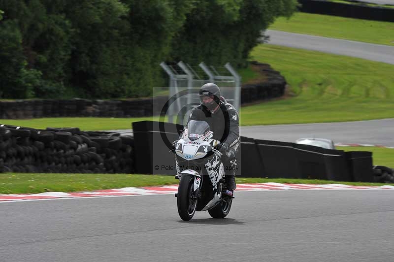 enduro digital images;event digital images;eventdigitalimages;no limits trackdays;oulton no limits trackday;oulton park cheshire;oulton trackday photographs;peter wileman photography;racing digital images;trackday digital images;trackday photos
