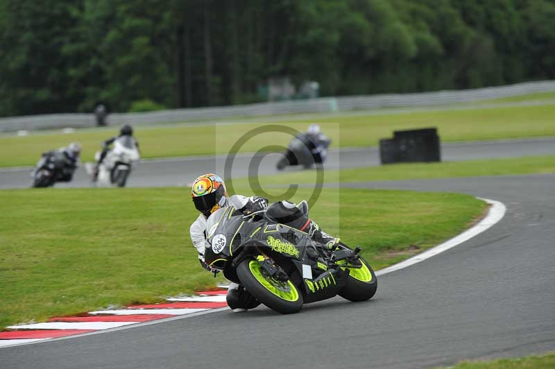 enduro digital images;event digital images;eventdigitalimages;no limits trackdays;oulton no limits trackday;oulton park cheshire;oulton trackday photographs;peter wileman photography;racing digital images;trackday digital images;trackday photos