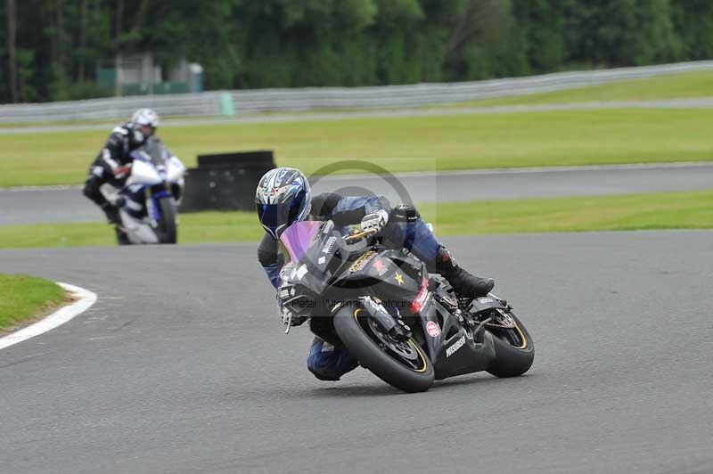 enduro digital images;event digital images;eventdigitalimages;no limits trackdays;oulton no limits trackday;oulton park cheshire;oulton trackday photographs;peter wileman photography;racing digital images;trackday digital images;trackday photos