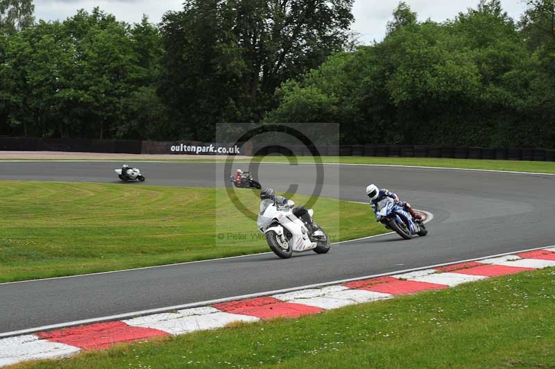 enduro digital images;event digital images;eventdigitalimages;no limits trackdays;oulton no limits trackday;oulton park cheshire;oulton trackday photographs;peter wileman photography;racing digital images;trackday digital images;trackday photos