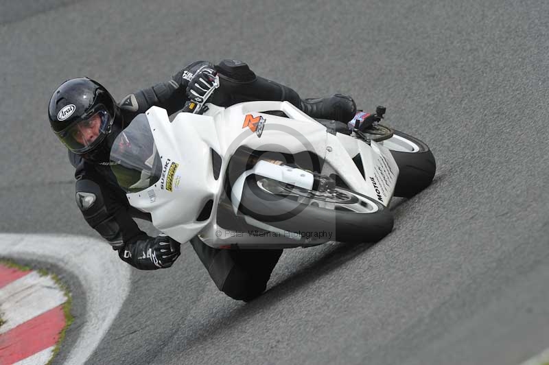 enduro digital images;event digital images;eventdigitalimages;no limits trackdays;oulton no limits trackday;oulton park cheshire;oulton trackday photographs;peter wileman photography;racing digital images;trackday digital images;trackday photos