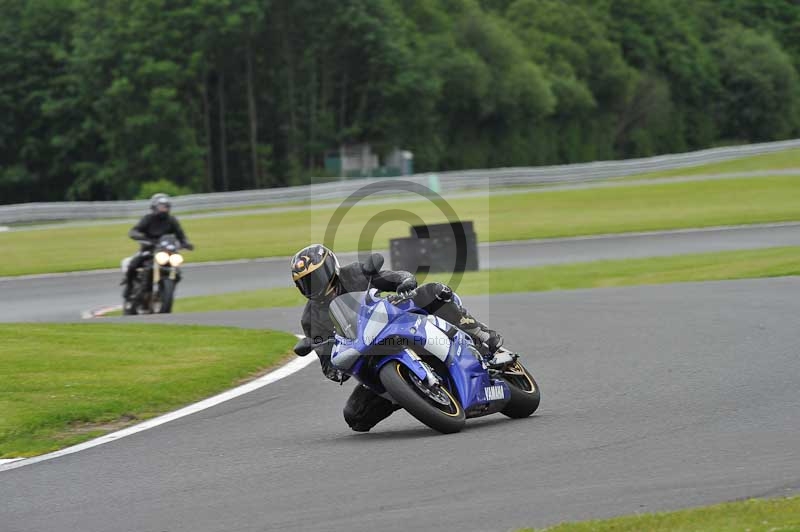 enduro digital images;event digital images;eventdigitalimages;no limits trackdays;oulton no limits trackday;oulton park cheshire;oulton trackday photographs;peter wileman photography;racing digital images;trackday digital images;trackday photos