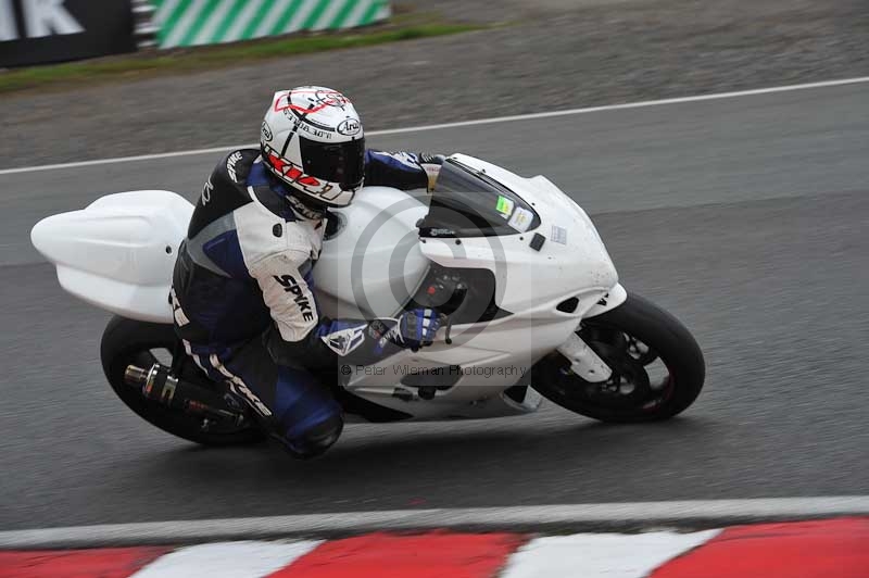 enduro digital images;event digital images;eventdigitalimages;no limits trackdays;oulton no limits trackday;oulton park cheshire;oulton trackday photographs;peter wileman photography;racing digital images;trackday digital images;trackday photos