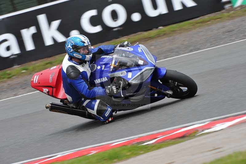enduro digital images;event digital images;eventdigitalimages;no limits trackdays;oulton no limits trackday;oulton park cheshire;oulton trackday photographs;peter wileman photography;racing digital images;trackday digital images;trackday photos