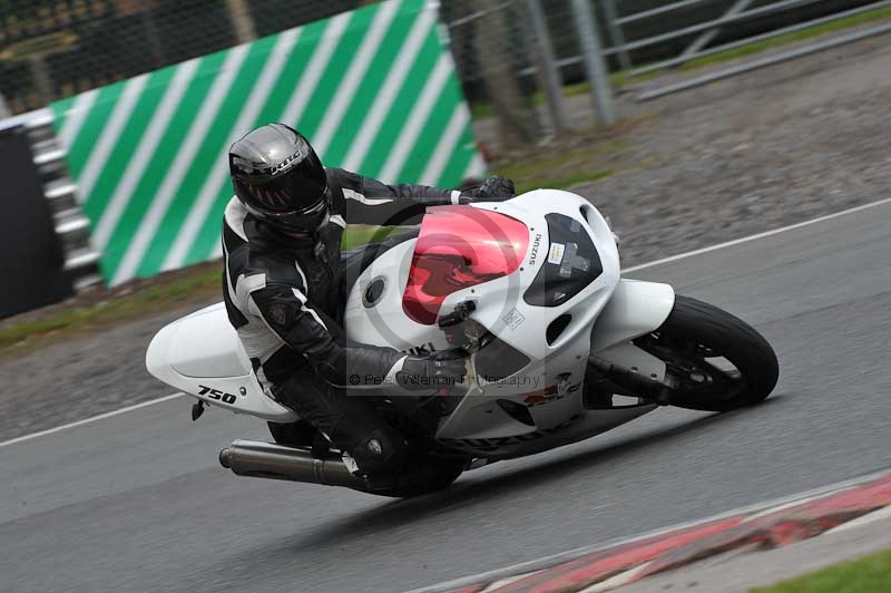enduro digital images;event digital images;eventdigitalimages;no limits trackdays;oulton no limits trackday;oulton park cheshire;oulton trackday photographs;peter wileman photography;racing digital images;trackday digital images;trackday photos