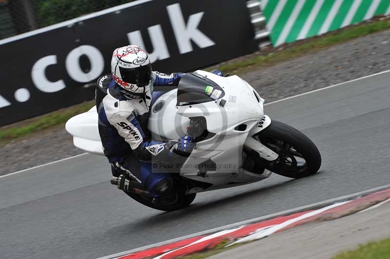 enduro digital images;event digital images;eventdigitalimages;no limits trackdays;oulton no limits trackday;oulton park cheshire;oulton trackday photographs;peter wileman photography;racing digital images;trackday digital images;trackday photos