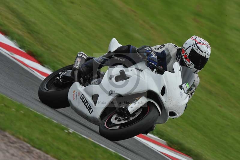 enduro digital images;event digital images;eventdigitalimages;no limits trackdays;oulton no limits trackday;oulton park cheshire;oulton trackday photographs;peter wileman photography;racing digital images;trackday digital images;trackday photos