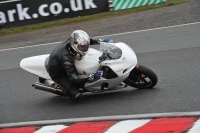 enduro-digital-images;event-digital-images;eventdigitalimages;no-limits-trackdays;oulton-no-limits-trackday;oulton-park-cheshire;oulton-trackday-photographs;peter-wileman-photography;racing-digital-images;trackday-digital-images;trackday-photos