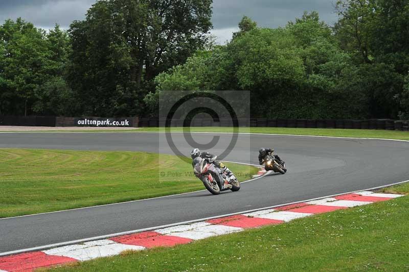 enduro digital images;event digital images;eventdigitalimages;no limits trackdays;oulton no limits trackday;oulton park cheshire;oulton trackday photographs;peter wileman photography;racing digital images;trackday digital images;trackday photos