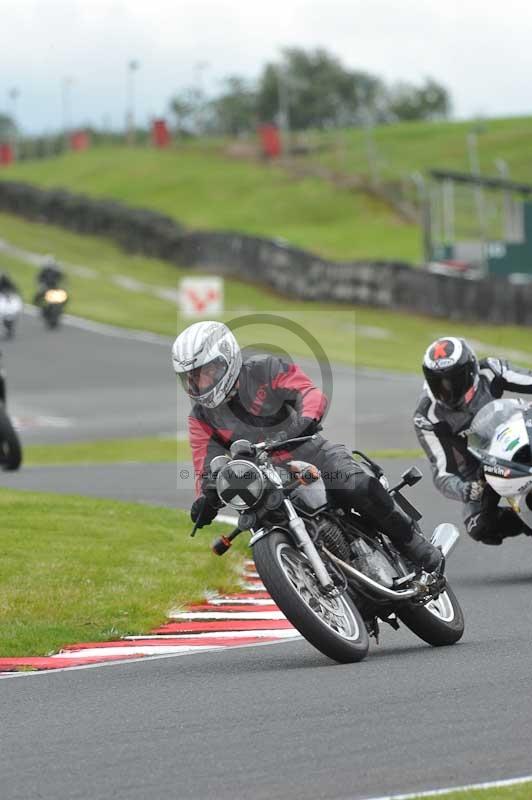 enduro digital images;event digital images;eventdigitalimages;no limits trackdays;oulton no limits trackday;oulton park cheshire;oulton trackday photographs;peter wileman photography;racing digital images;trackday digital images;trackday photos