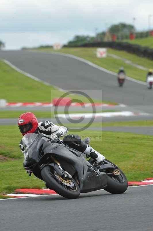 enduro digital images;event digital images;eventdigitalimages;no limits trackdays;oulton no limits trackday;oulton park cheshire;oulton trackday photographs;peter wileman photography;racing digital images;trackday digital images;trackday photos