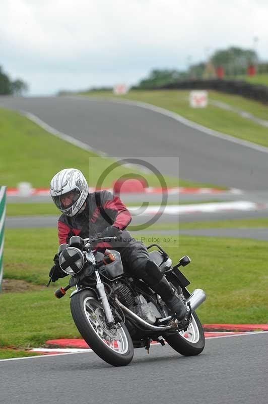 enduro digital images;event digital images;eventdigitalimages;no limits trackdays;oulton no limits trackday;oulton park cheshire;oulton trackday photographs;peter wileman photography;racing digital images;trackday digital images;trackday photos