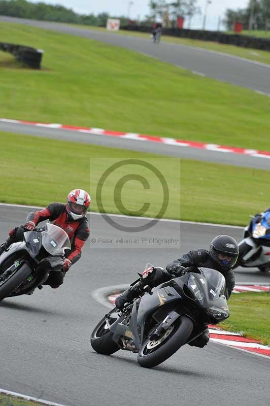 enduro digital images;event digital images;eventdigitalimages;no limits trackdays;oulton no limits trackday;oulton park cheshire;oulton trackday photographs;peter wileman photography;racing digital images;trackday digital images;trackday photos